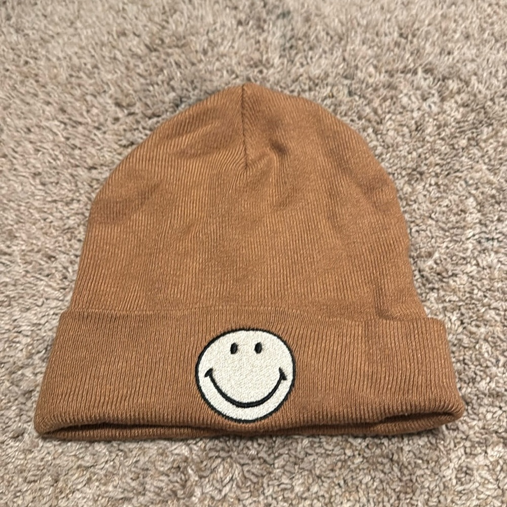 American Eagle Smily Face beanie, warm brown, one size